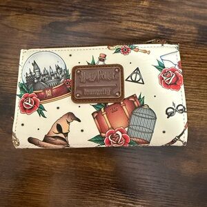 Loungefly Harry Potter Cream and Red Wallet